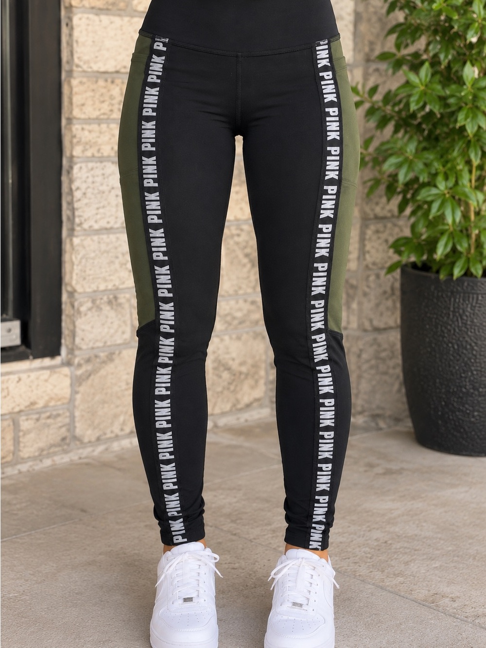 Victoria’s Secret PINK Cozy Leggings XS Black Olive Green Logo Side Stripe